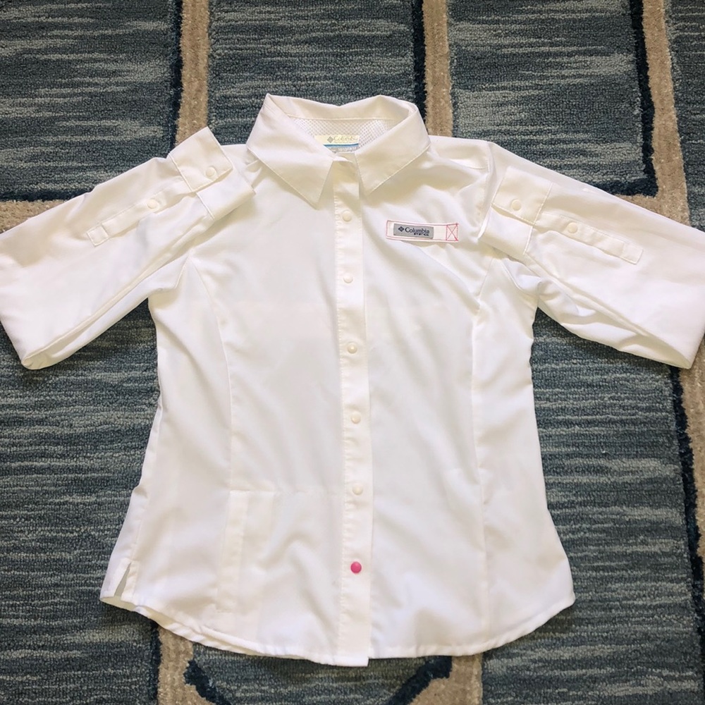 White Columbia Kong’s sleeve shirt